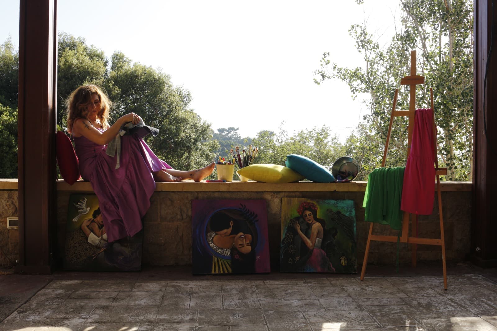 Olga Safa, artist and facilitator of the Beyond Words expressive art healing sessions in Beirut